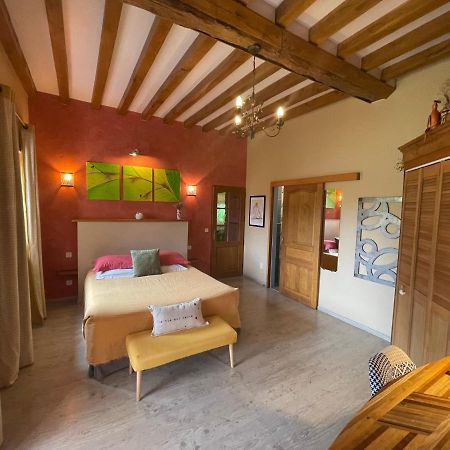 B&B Le Bourg D'Aunou, Petit Dejeuner Compris Exterior photo